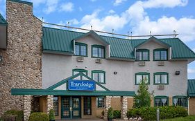 Travelodge By Wyndham Lacombe